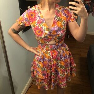 “Pretty garden” Floral mini dress with ruffles and cut out detail